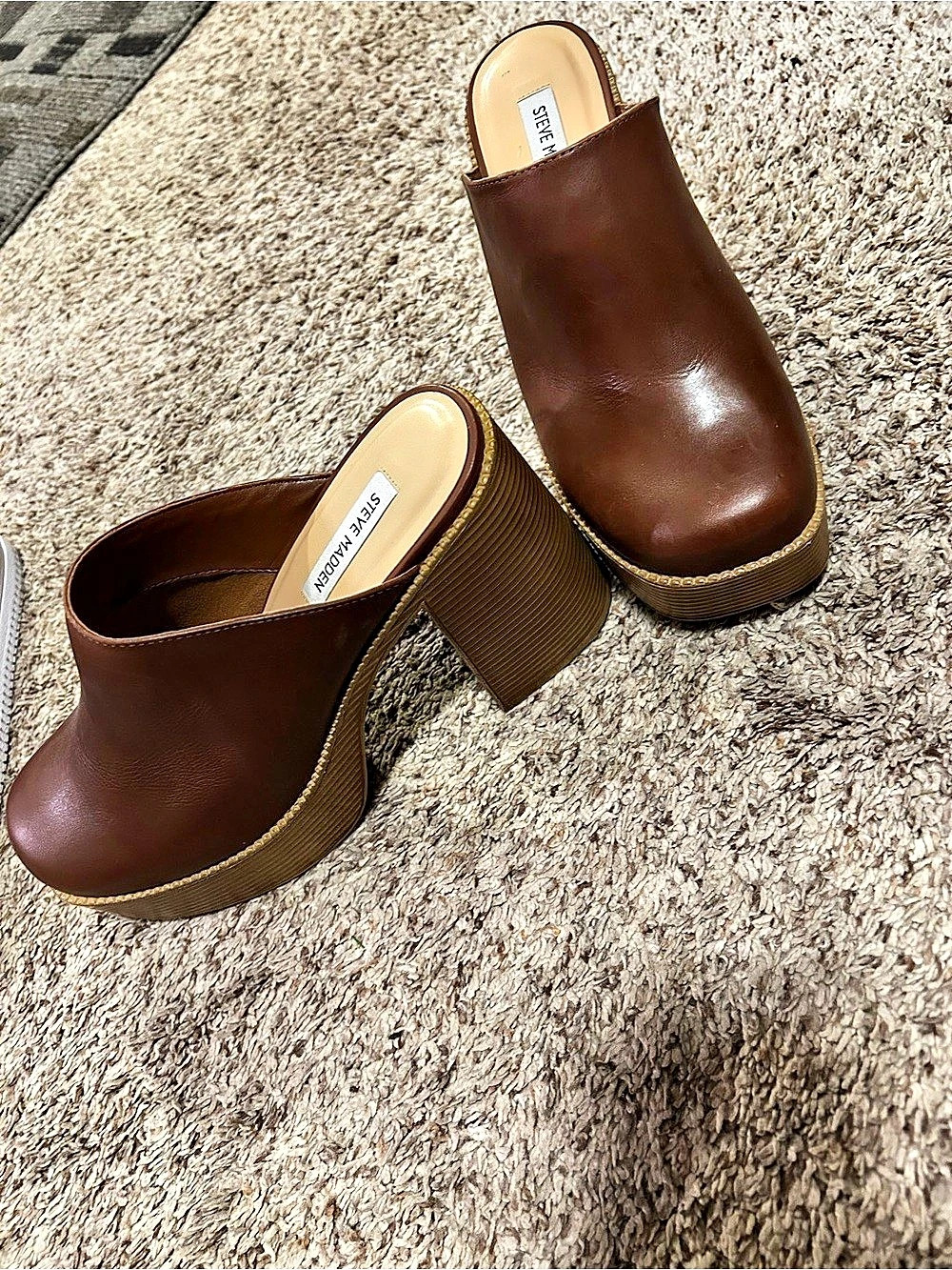 Steve Madden Brown Platform Mules Like New